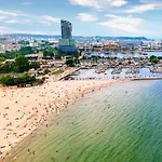 Faltom 15 Yacht Park Parking غدينيا