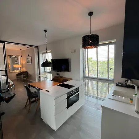 Apartment Faltom 15 Yacht Park Parking