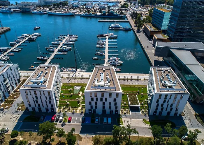 Faltom 15 Yacht Park Apartamento Gdynia